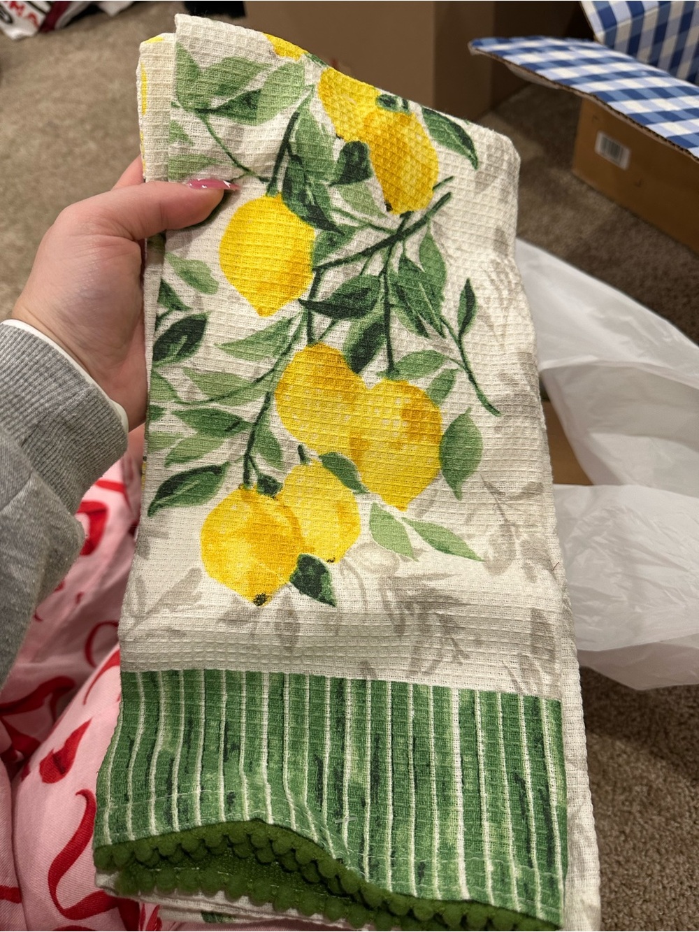 Nicole Miller Lemon Branch Cotton Kitchen Towel in Yellow and Green
